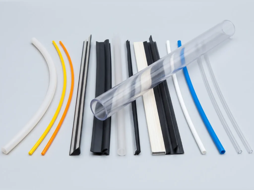 Display of tubes and profiles